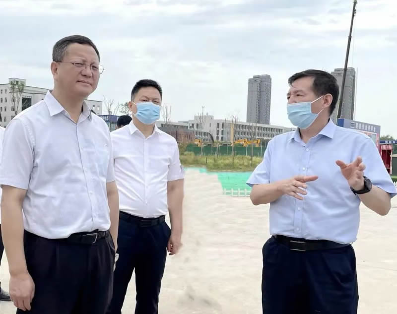 西安市委常委、經(jīng)開區(qū)黨工委書記康軍一行蒞臨公司調(diào)研考察